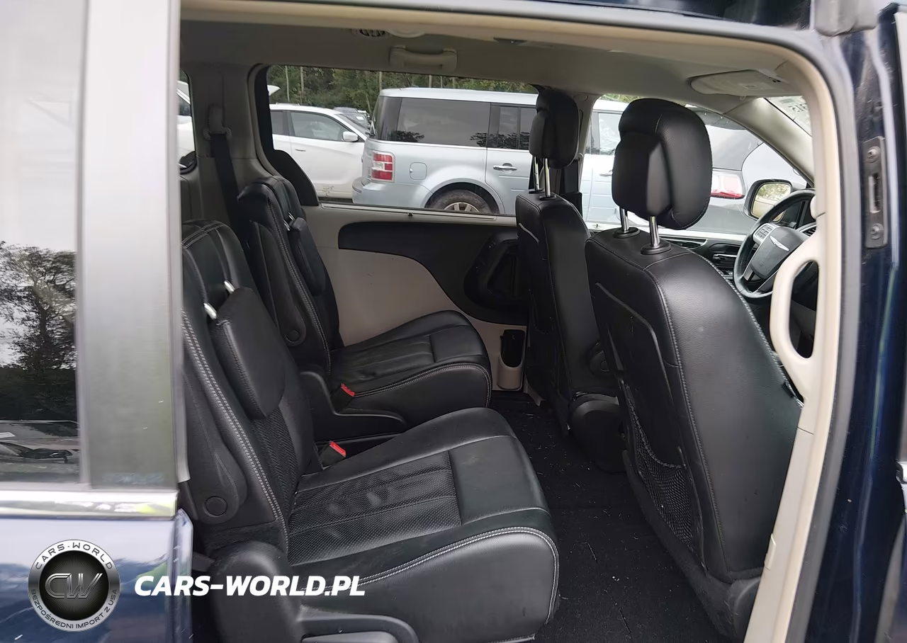 2014 Chrysler Town & Country Touring-L VIN:2C4RC1CG6ER284986 - 8