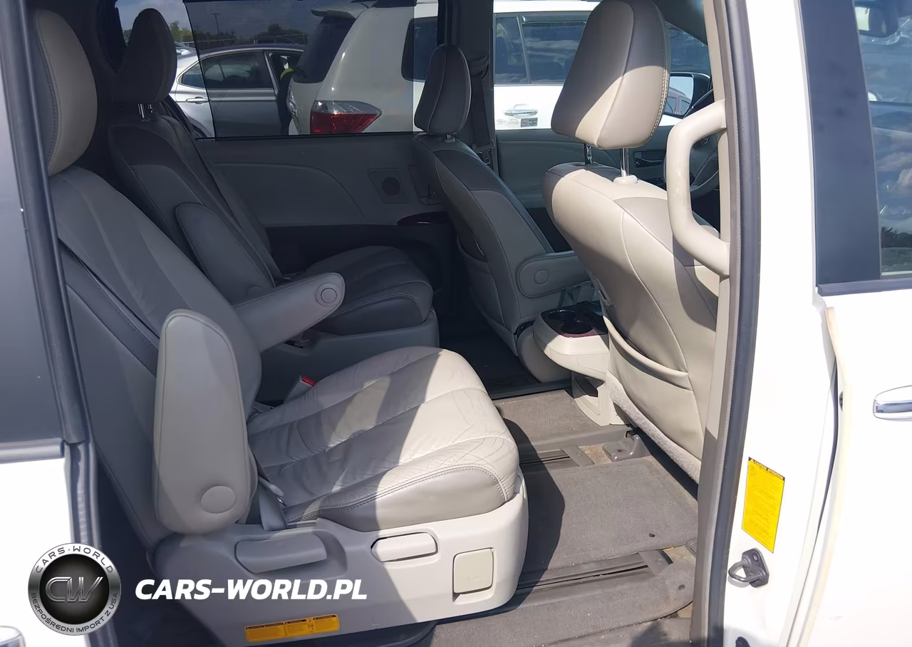 2011 Toyota Sienna Ltd VIN:5TDYK3DC6BS116550 - 8