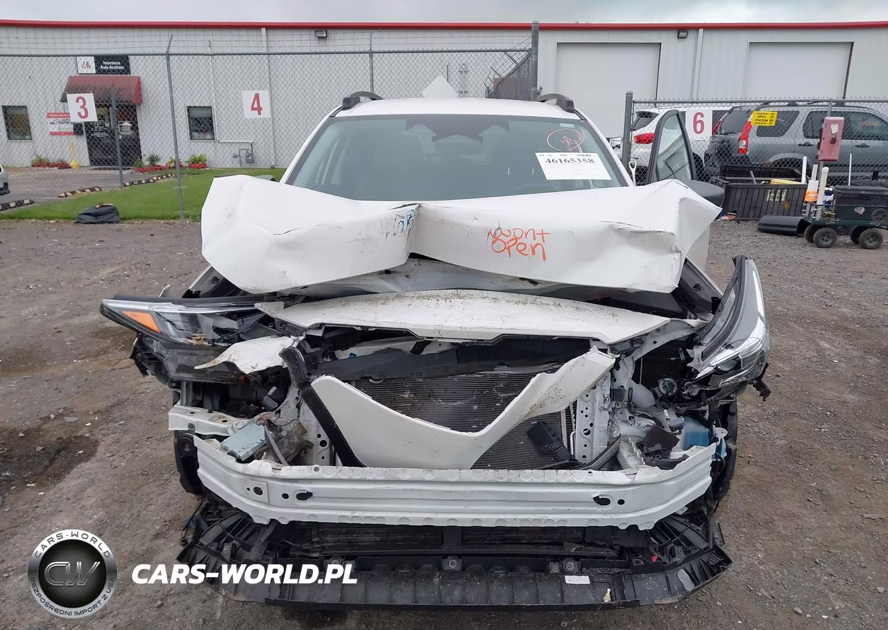 2024 Subaru Crosstrek Limited VIN:4S4GUHL64R3743303 - 10