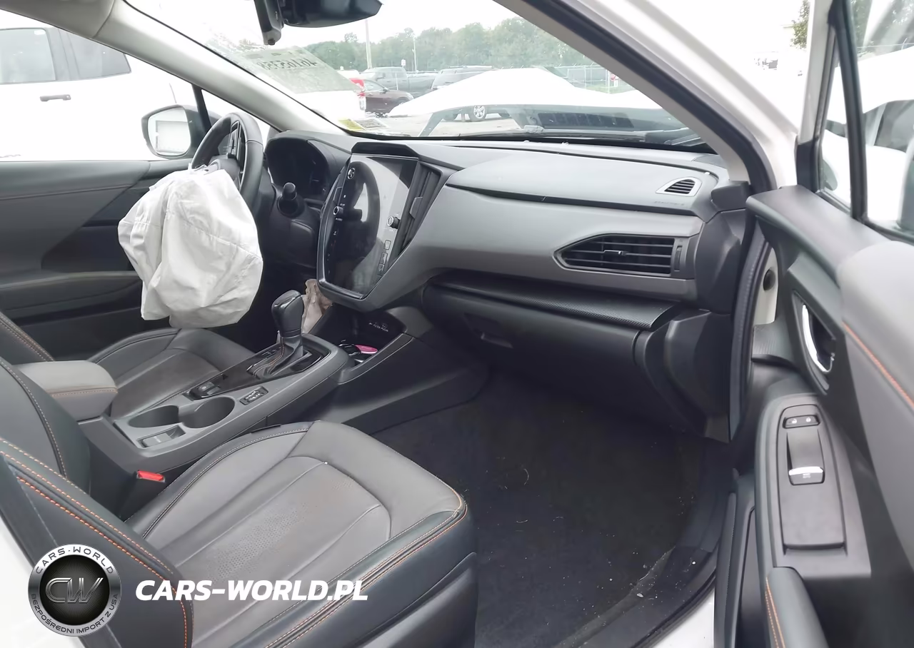 2024 Subaru Crosstrek Limited VIN:4S4GUHL64R3743303 - 5