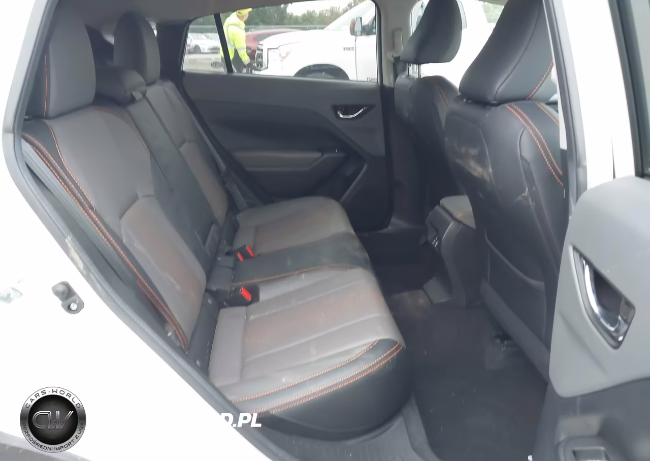 2024 Subaru Crosstrek Limited VIN:4S4GUHL64R3743303 - 8