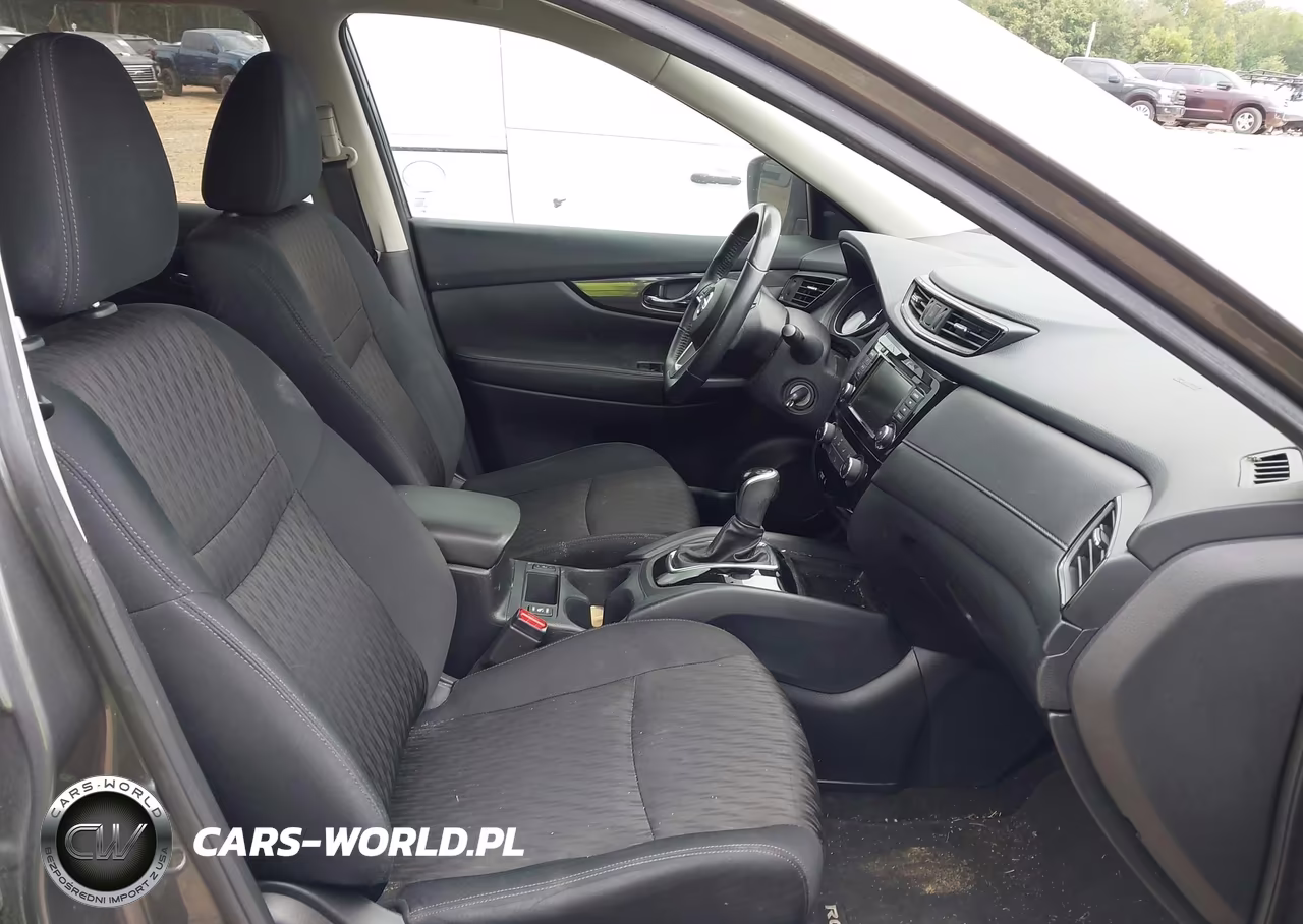 2019 Nissan Rogue S VIN:5N1AT2MT5KC827534 - 5