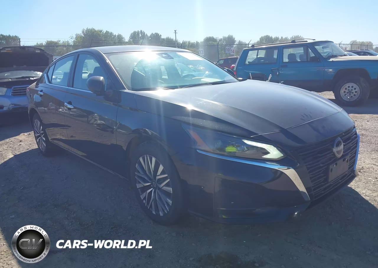 2024 Nissan Altima Sv Fwd