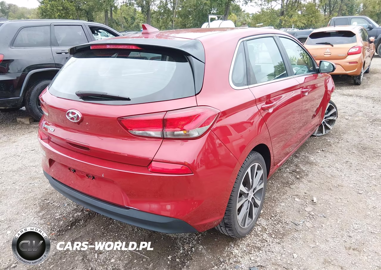 2020 Hyundai Elantra Gt VIN:KMHH35LE3LU126344 - 4