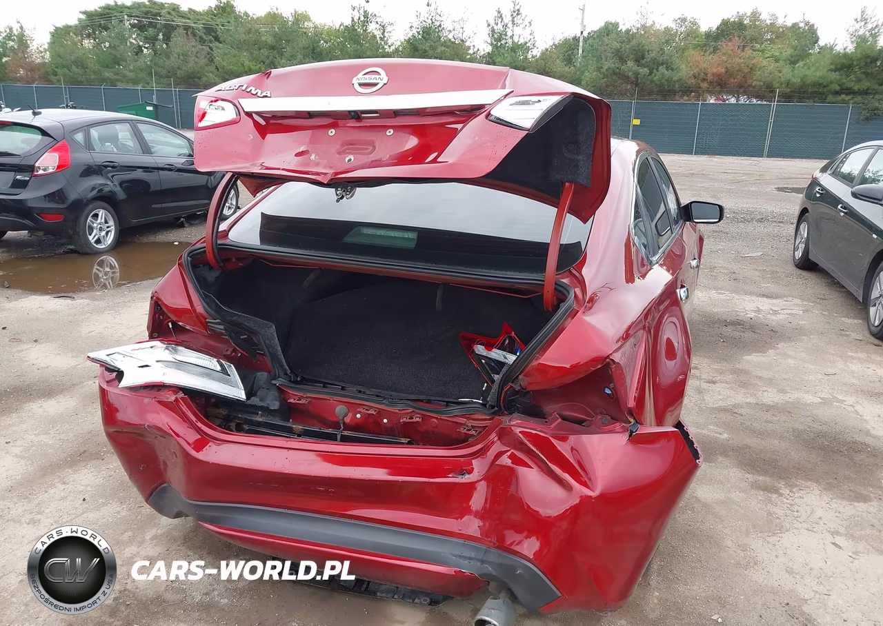 2017 Nissan Altima 2.5 S VIN:1N4AL3AP1HC275319 - 6