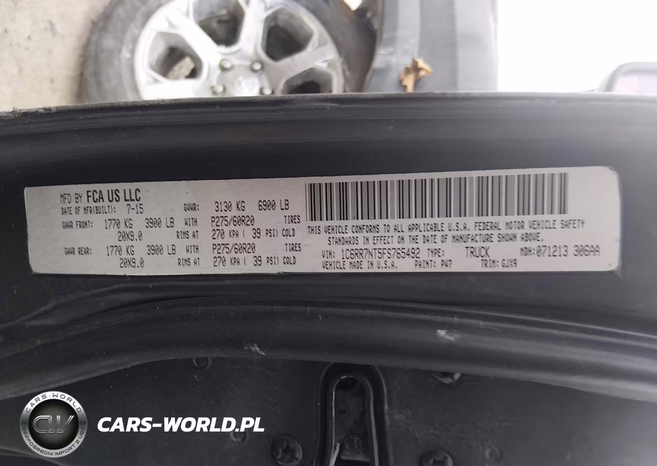 2015 Ram 1500 Laramie VIN:1C6RR7NT5FS765492 - 9