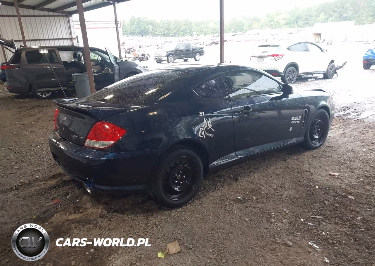 2005 Hyundai Tiburon Gt-Se VIN:KMHHN65F35U174242 - 4