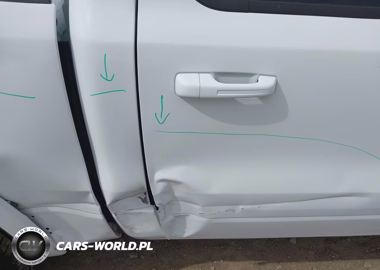 2026 Ram 1500 Laramie VIN:3C6SRFJP1T4168087 - 17