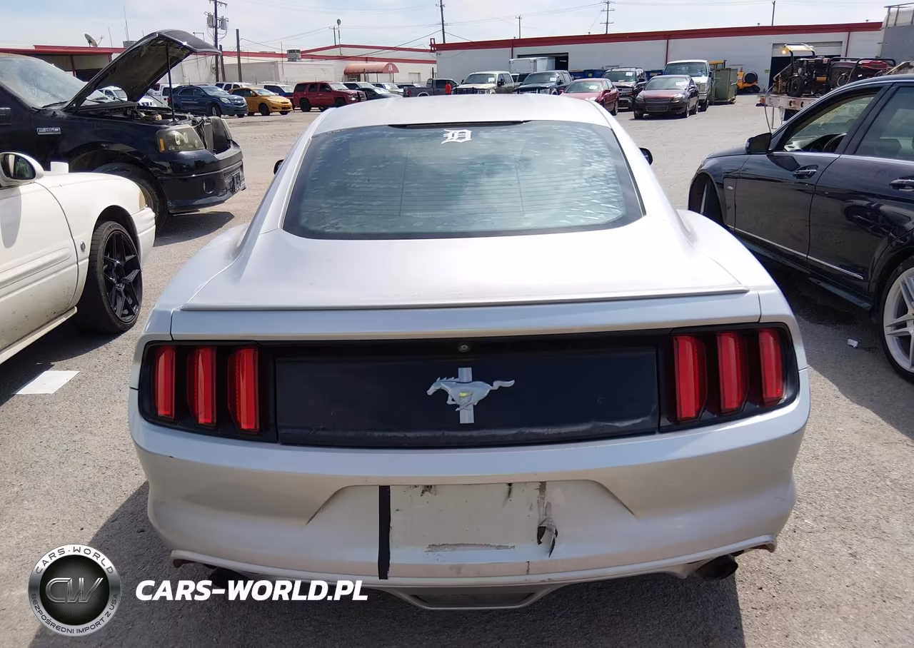 2015 Ford Mustang V6 VIN:1FA6P8AM6F5329518 - 16