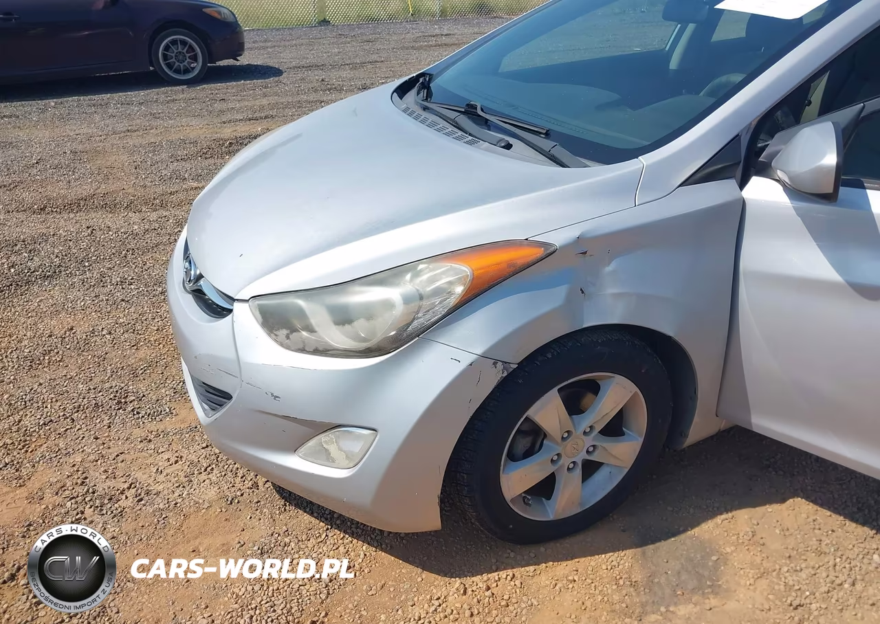 2013 Hyundai Elantra Gls VIN:KMHDH4AE7DU813874 - 6