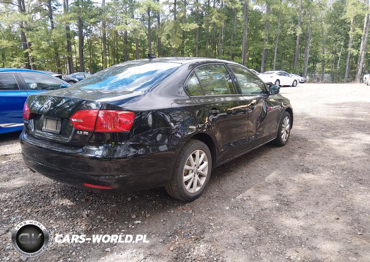 2012 Volkswagen Jetta 2.5L Se VIN:3VWDP7AJ4CM305268 - 4