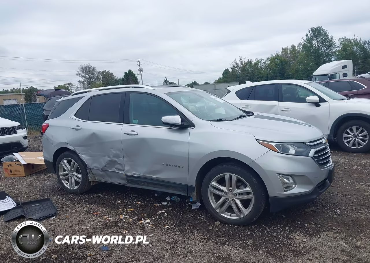 2018 Chevrolet Equinox Premier VIN:3GNAXMEV3JL110497 - 13