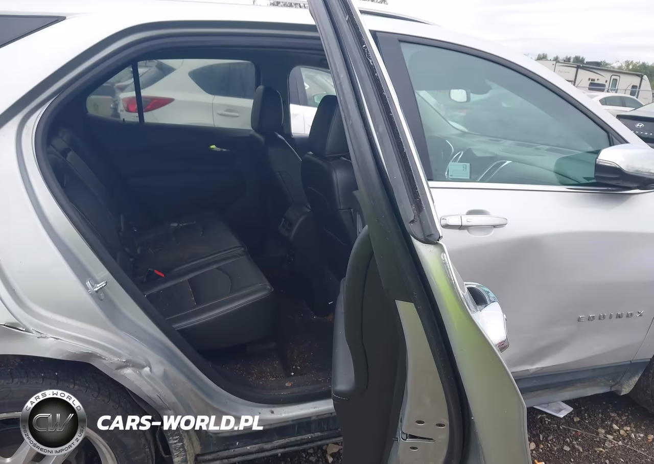 2018 Chevrolet Equinox Premier VIN:3GNAXMEV3JL110497 - 8