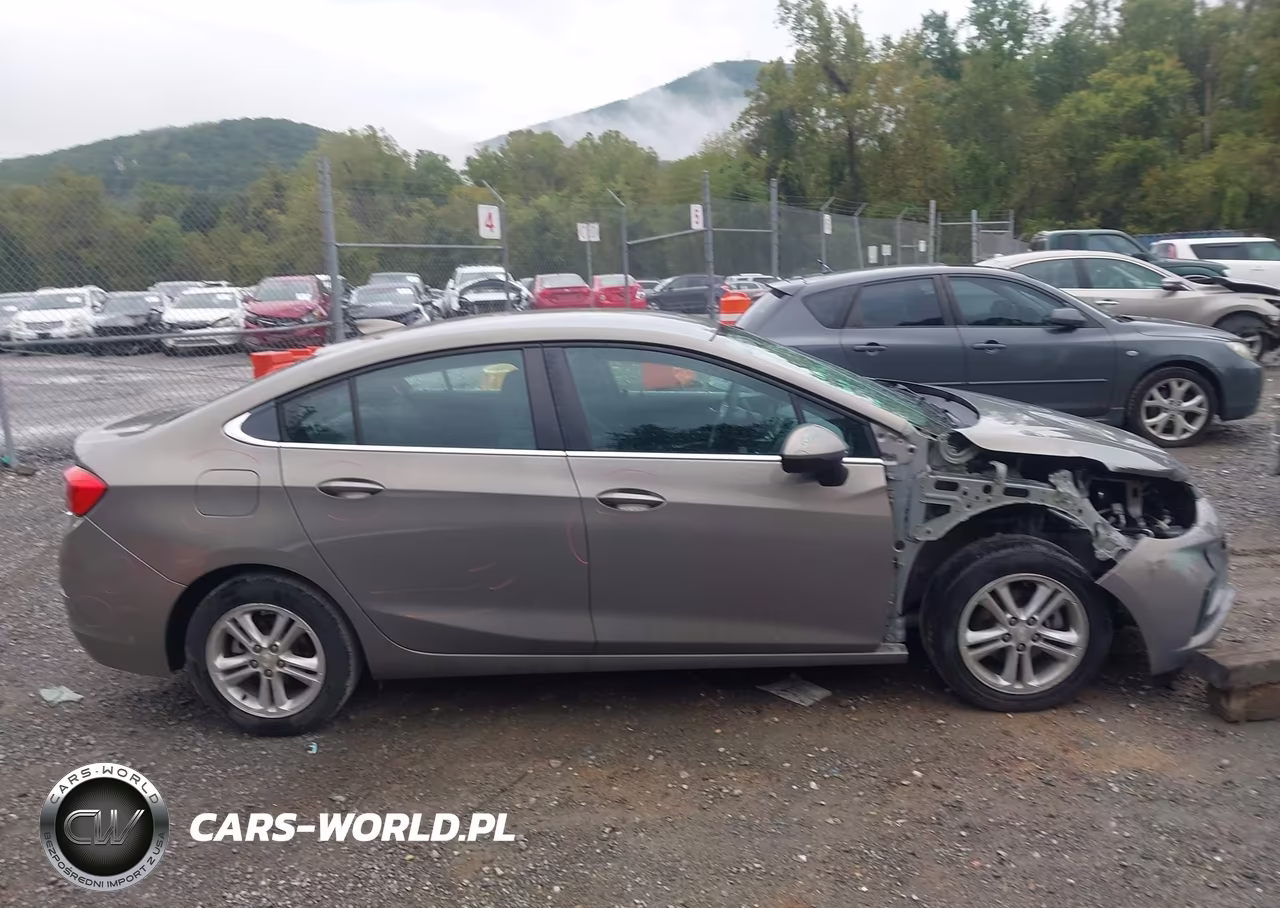 2018 Chevrolet Cruze Lt Auto VIN:1G1BE5SM4J7234621 - 14