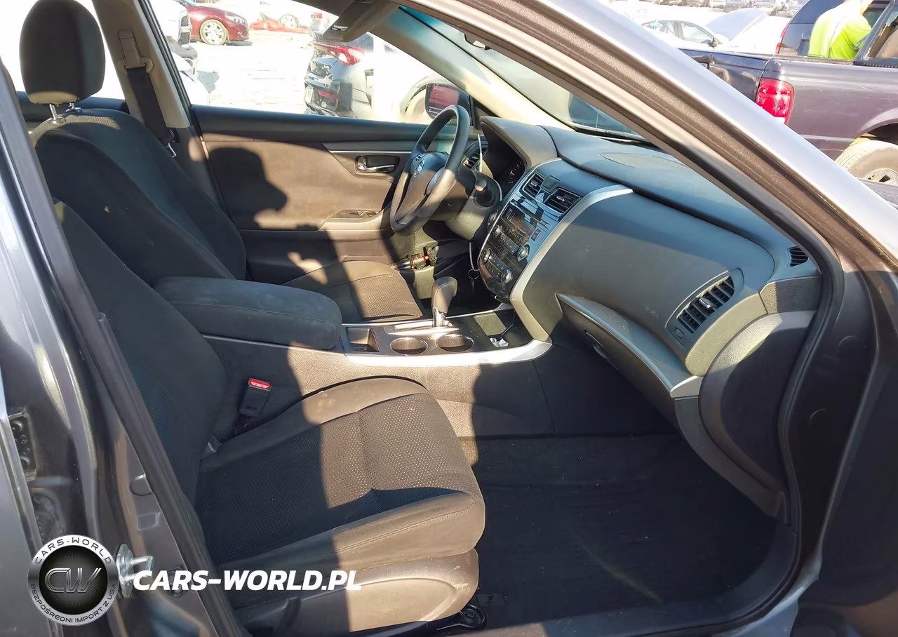 2015 Nissan Altima 2.5 VIN:1N4AL3AP0FC198326 - 5