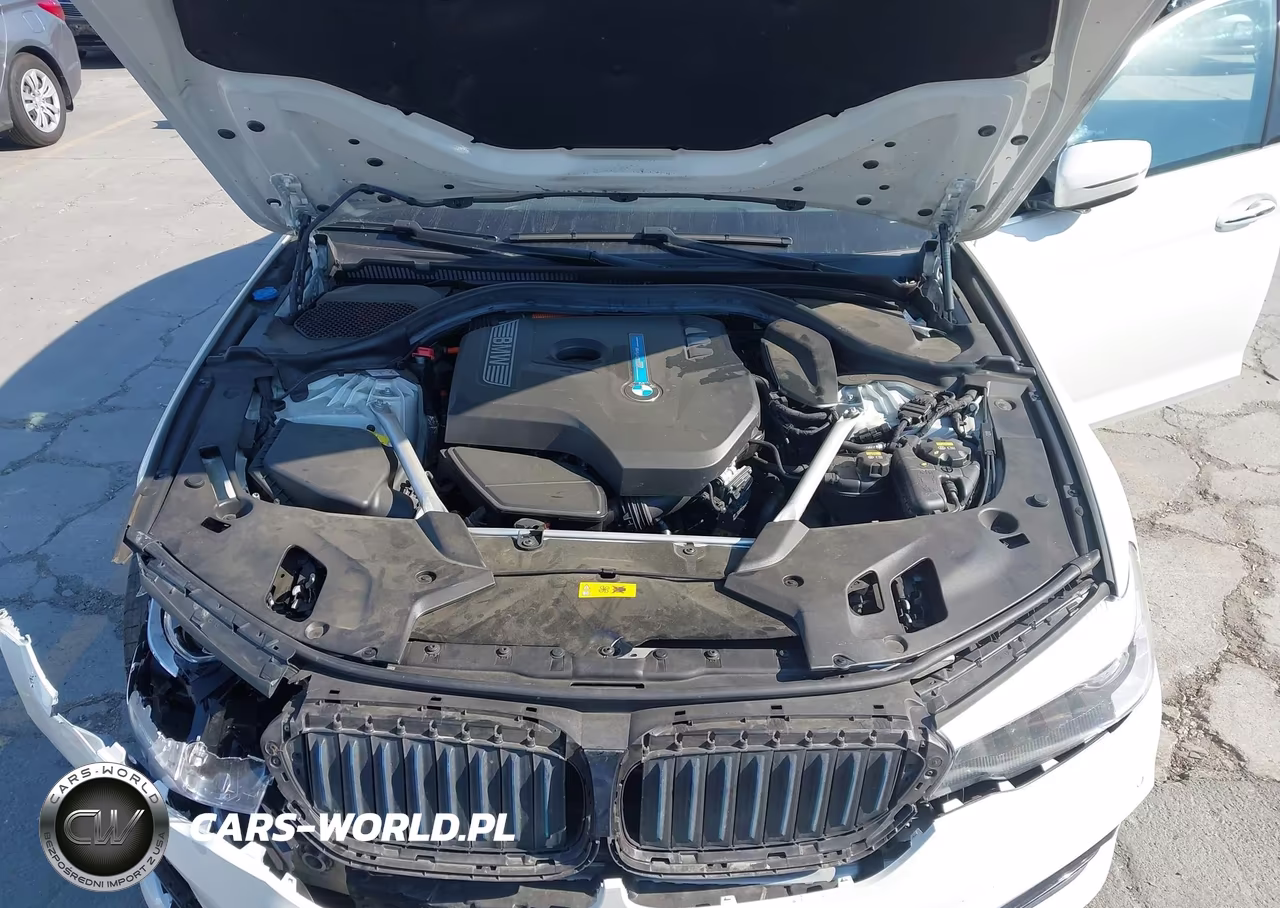 2018 BMW 530E Iperformance VIN:WBAJA9C58JB251185 - 10
