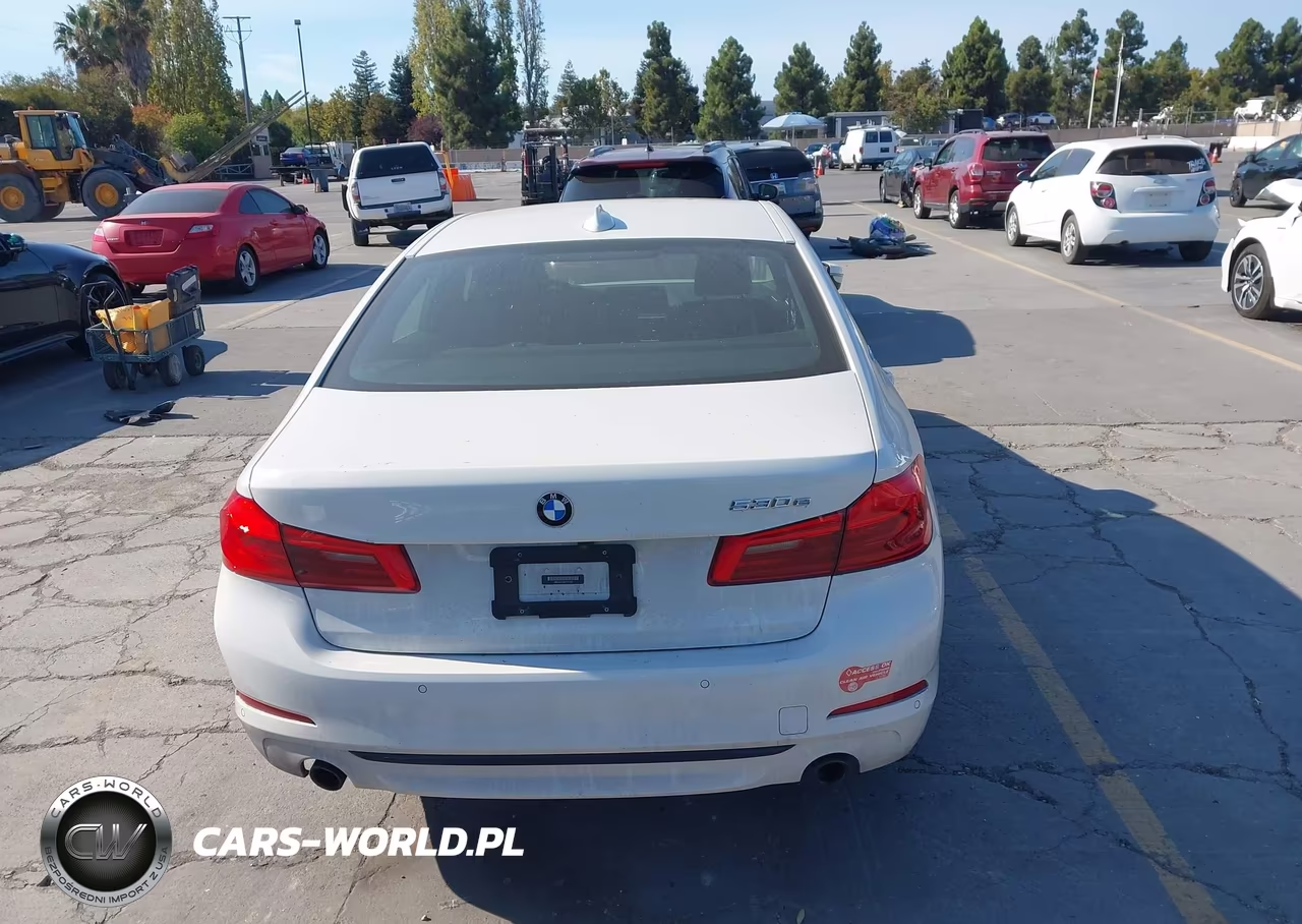 2018 BMW 530E Iperformance VIN:WBAJA9C58JB251185 - 16