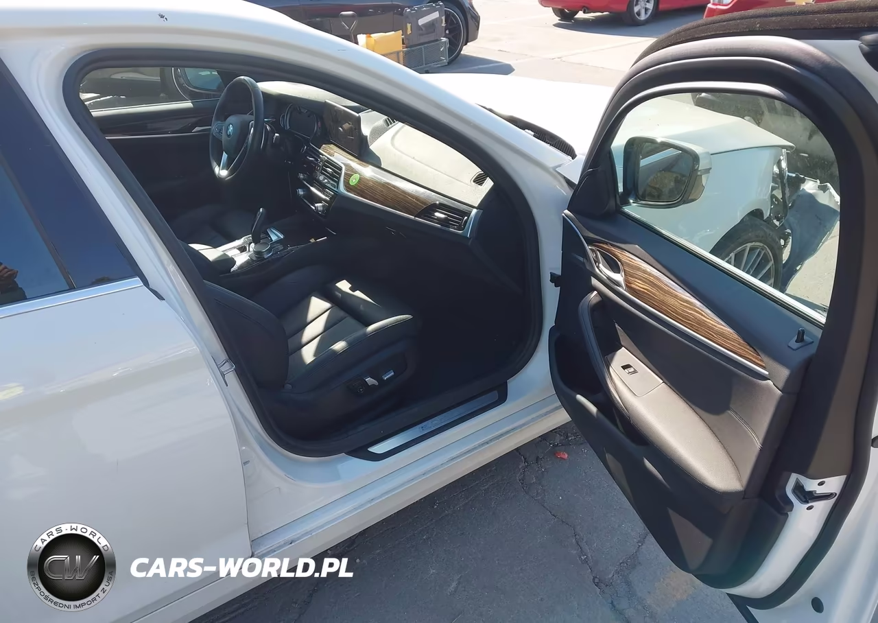 2018 BMW 530E Iperformance VIN:WBAJA9C58JB251185 - 5