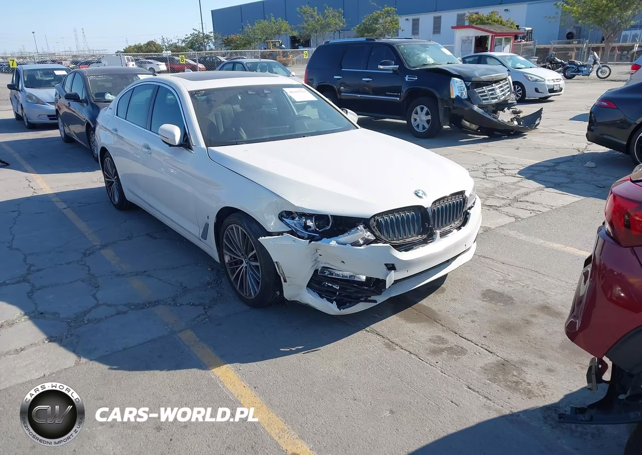 2018 BMW 530E Iperformance VIN:WBAJA9C58JB251185 - 6