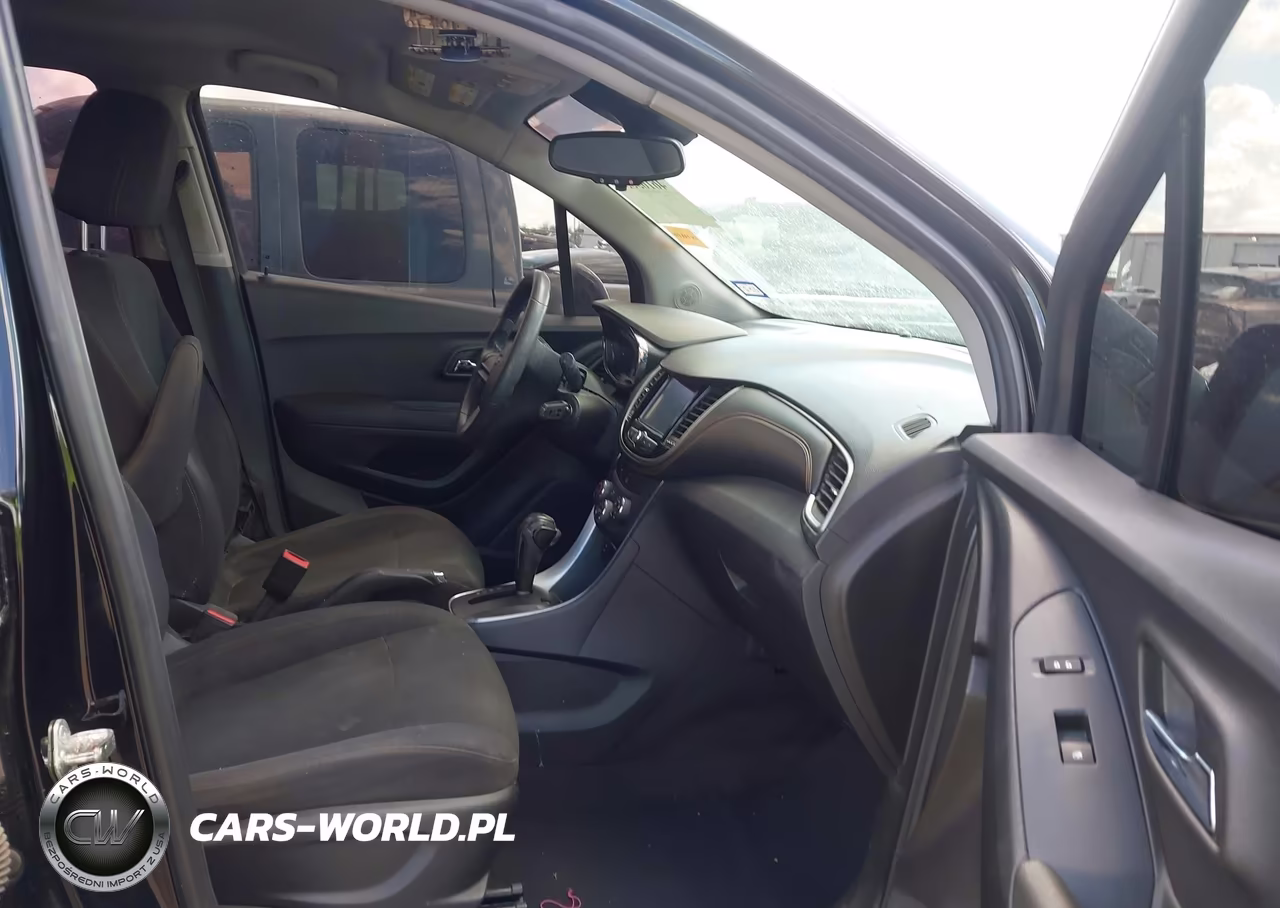 2017 Chevrolet Trax Ls VIN:3GNCJKSB5HL180778 - 5
