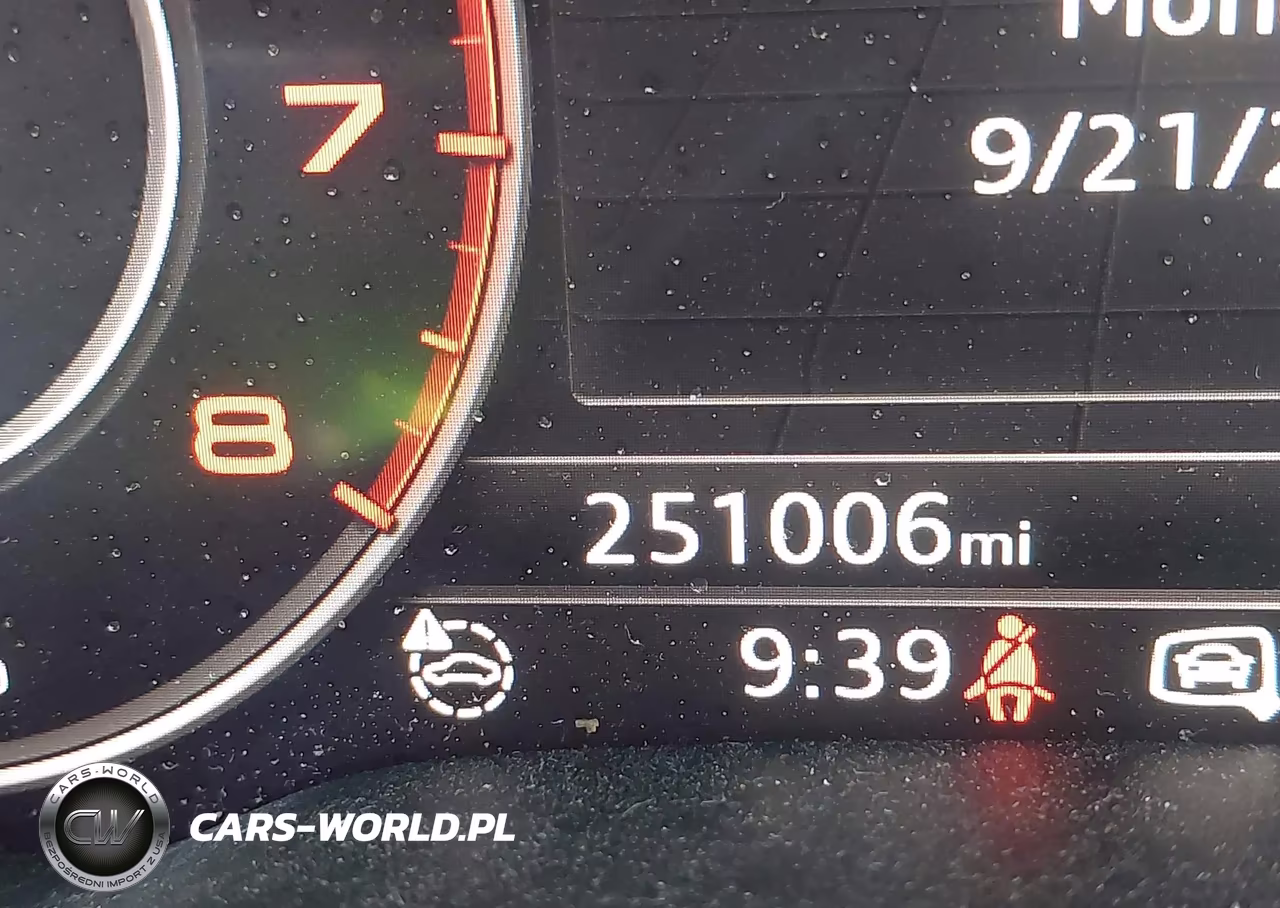 2017 Audi Q7 3.0T Premium VIN:WA1VAAF7XHD012944 - 16