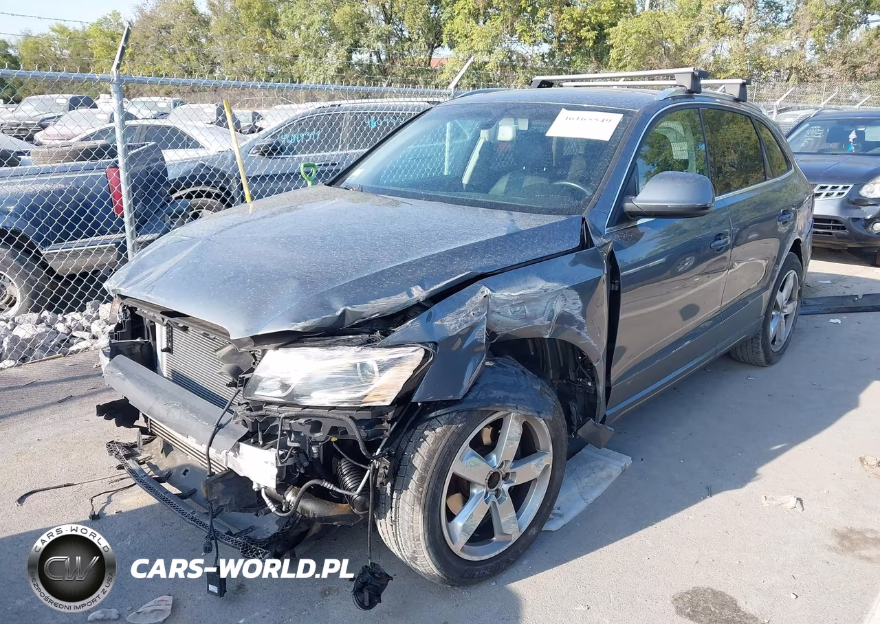 2012 Audi Q5 2.0T Premium VIN:WA1LFAFPXCA130589 - 2