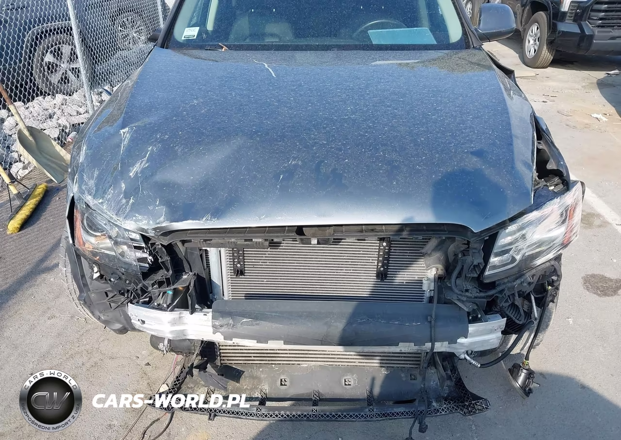 2012 Audi Q5 2.0T Premium VIN:WA1LFAFPXCA130589 - 6
