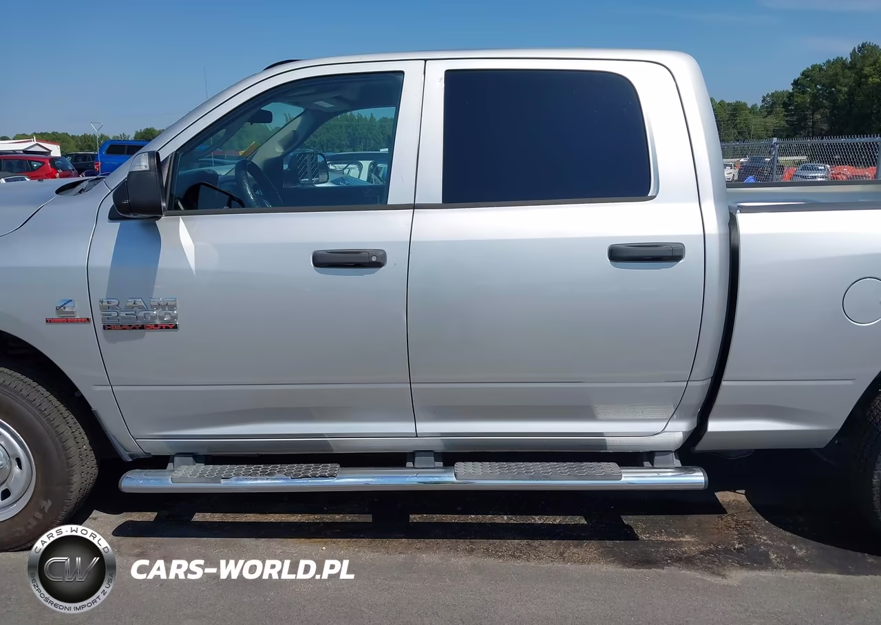 2014 Ram 2500 Tradesman VIN:3C6UR4CLXEG173362 - 14