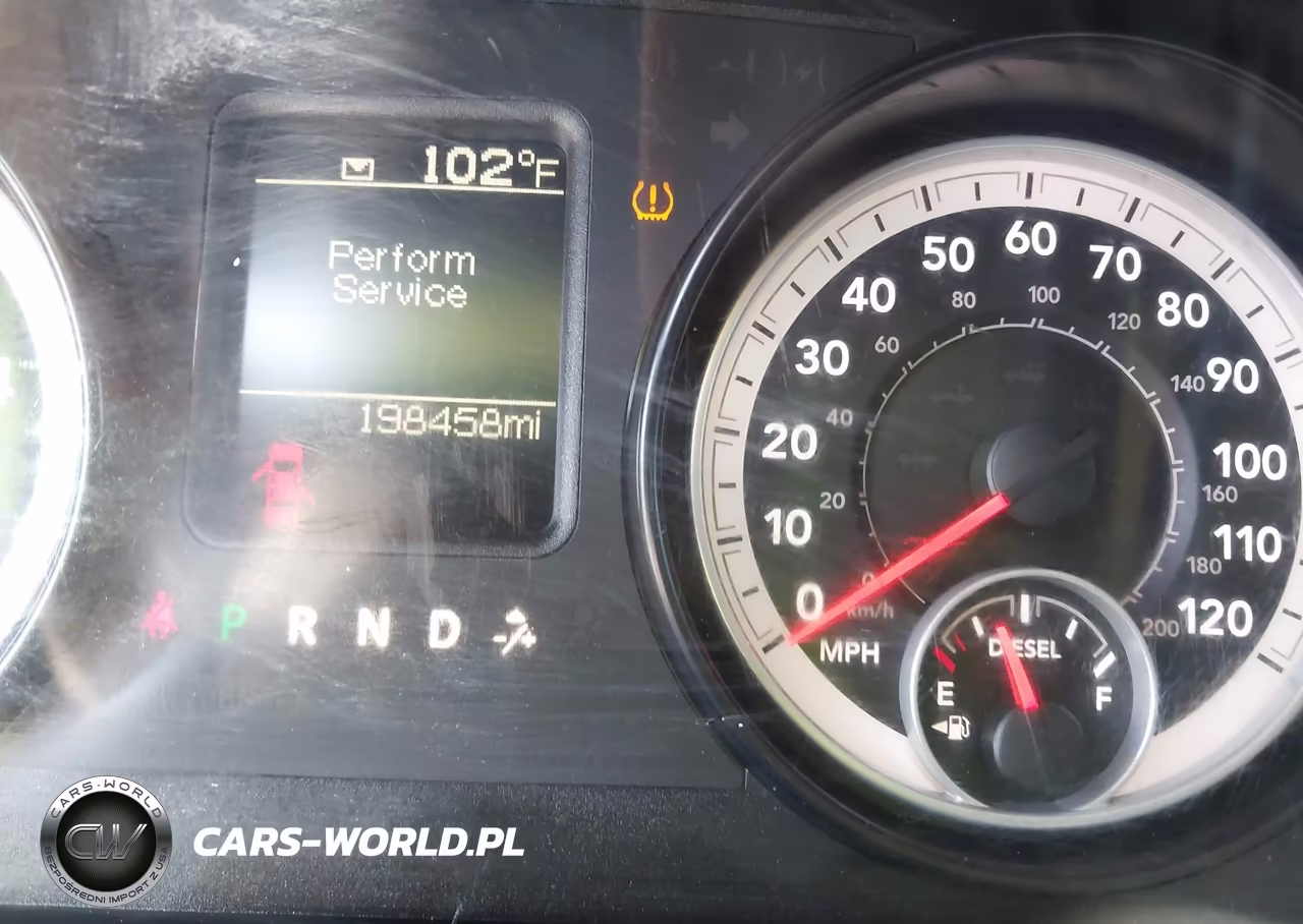 2014 Ram 2500 Tradesman VIN:3C6UR4CLXEG173362 - 15