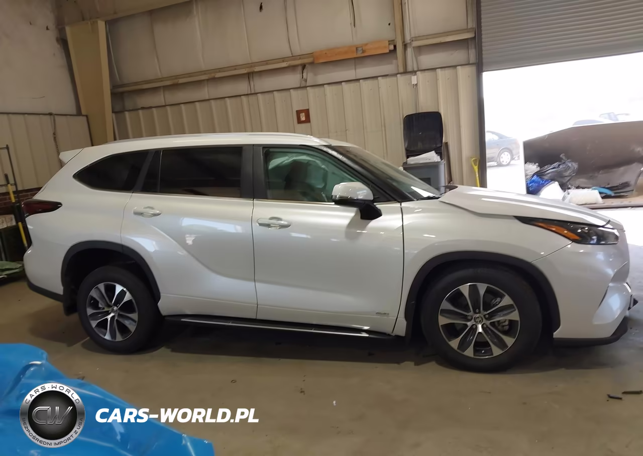 2025 Toyota Highlander Hybrid Xle VIN:5TDKBRCH0SS663495 - 13