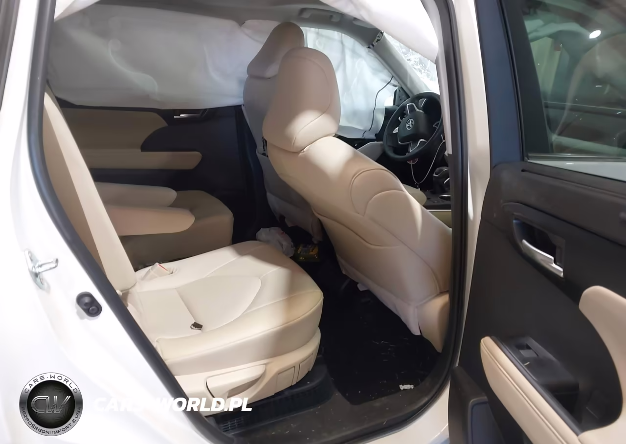 2025 Toyota Highlander Hybrid Xle VIN:5TDKBRCH0SS663495 - 8