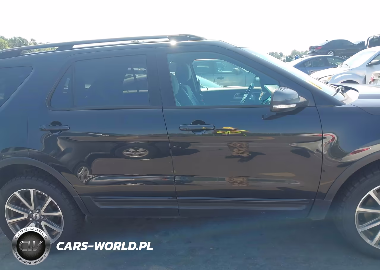 2015 Ford Explorer Xlt VIN:1FM5K8D81FGB64108 - 13