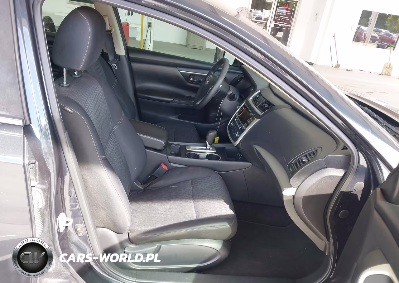 2016 Nissan Altima 2.5 S VIN:1N4AL3AP0GC285242 - 5