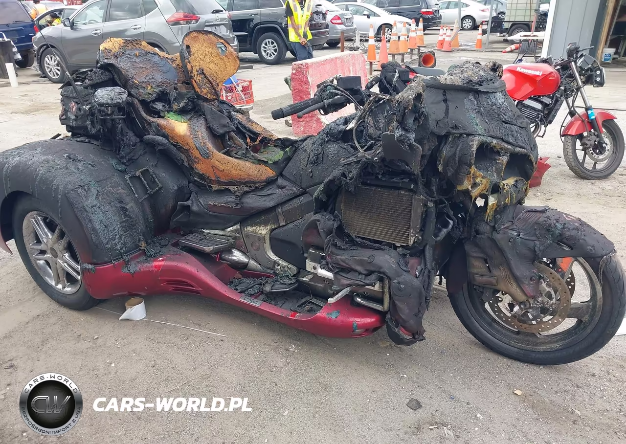 2016 Honda Gl1800 VIN:JH2SC68H9GK400027 - 12