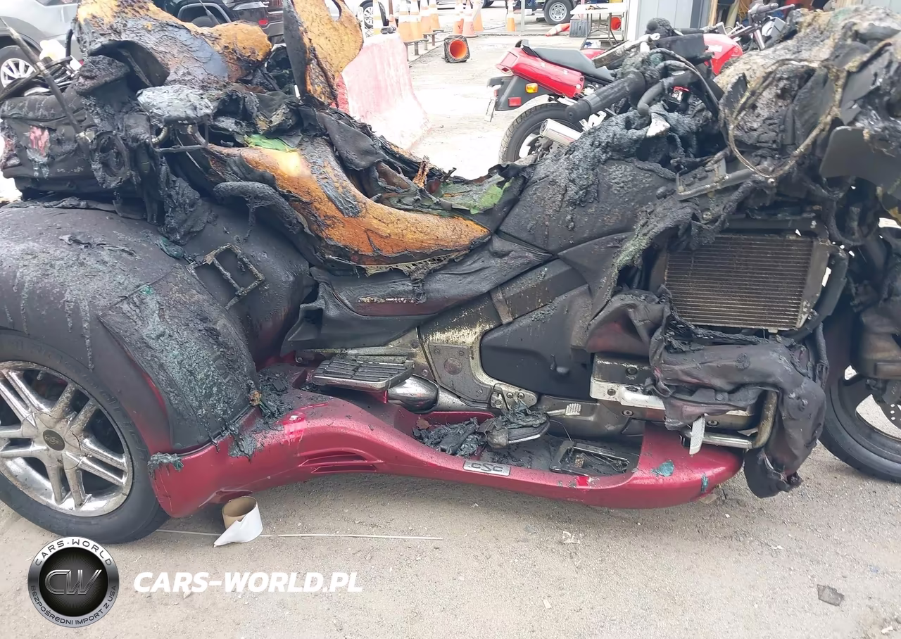 2016 Honda Gl1800 VIN:JH2SC68H9GK400027 - 8