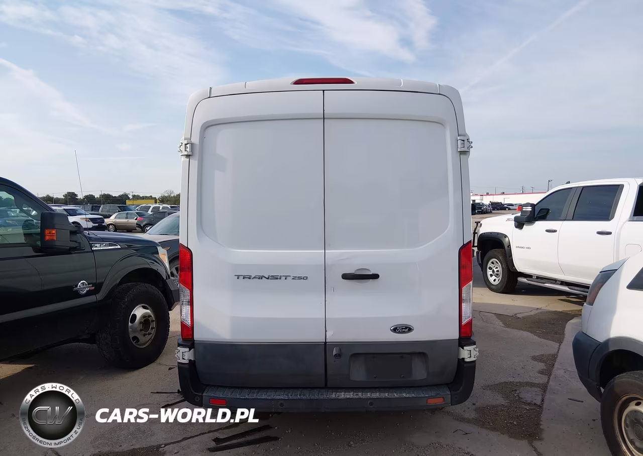 2016 Ford Transit T-250 Refrigerated Delivery Van VIN:1FTYR1CMXGKB39385 - 16