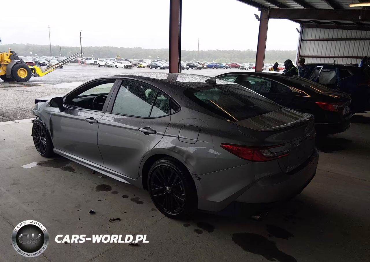 2026 Toyota Camry Se VIN:4T1DAACK1TU292204 - 3