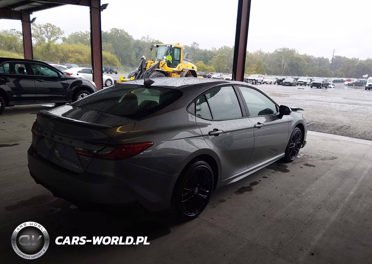 2026 Toyota Camry Se VIN:4T1DAACK1TU292204 - 4