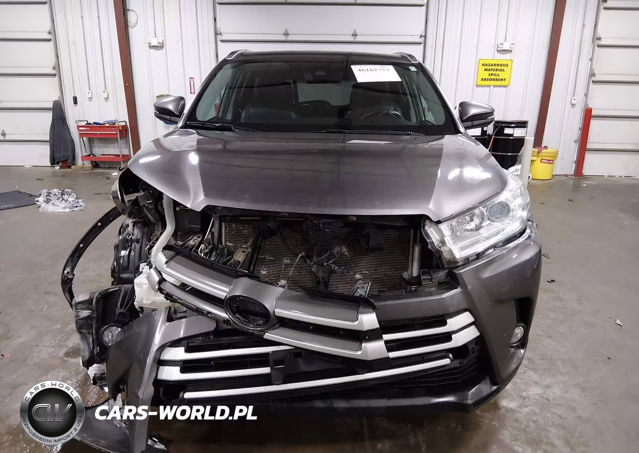 2019 Toyota Highlander Xle VIN:5TDJZRFH7KS578673 - 12