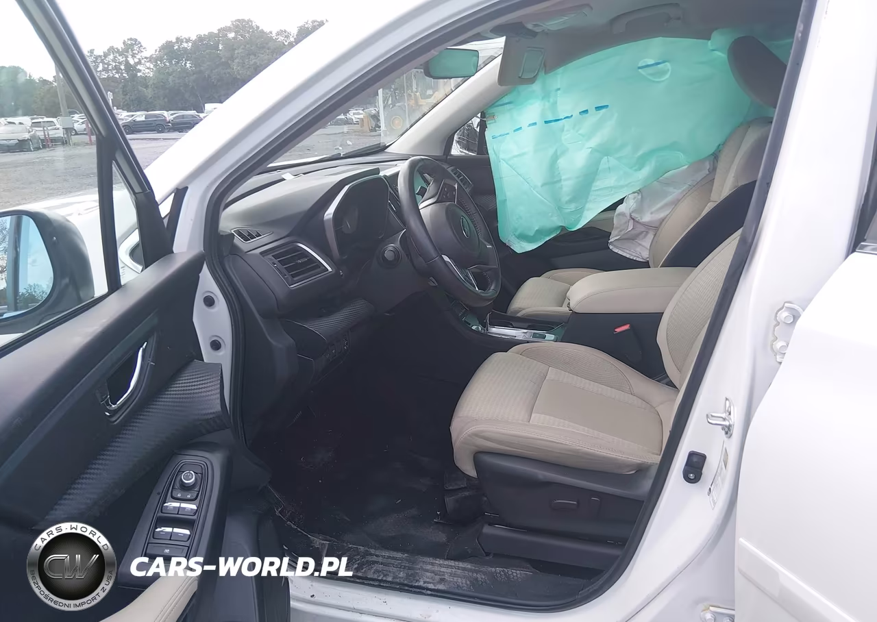 2025 Subaru Ascent Premium 7-Passenger VIN:4S4WMADD6S3434907 - 5