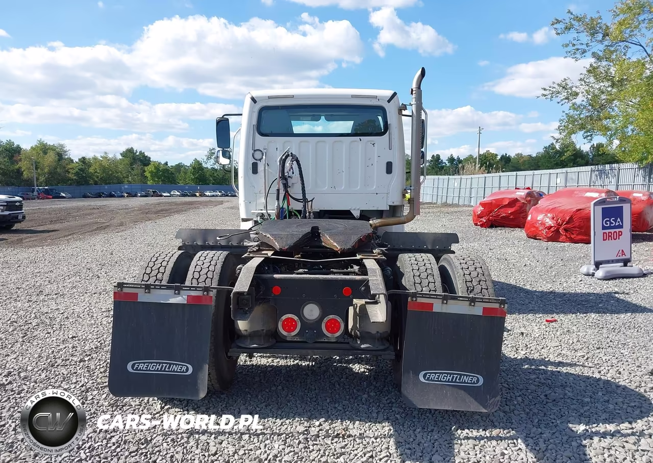 2019 Freightliner M2 112 VIN:1FUBC4FE9KHKH7457 - 16