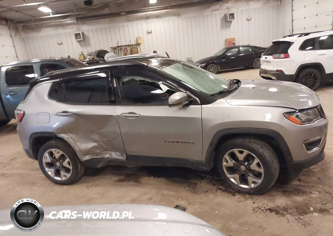 2019 Jeep Compass Limited 4X4 VIN:3C4NJDCBXKT673374 - 13