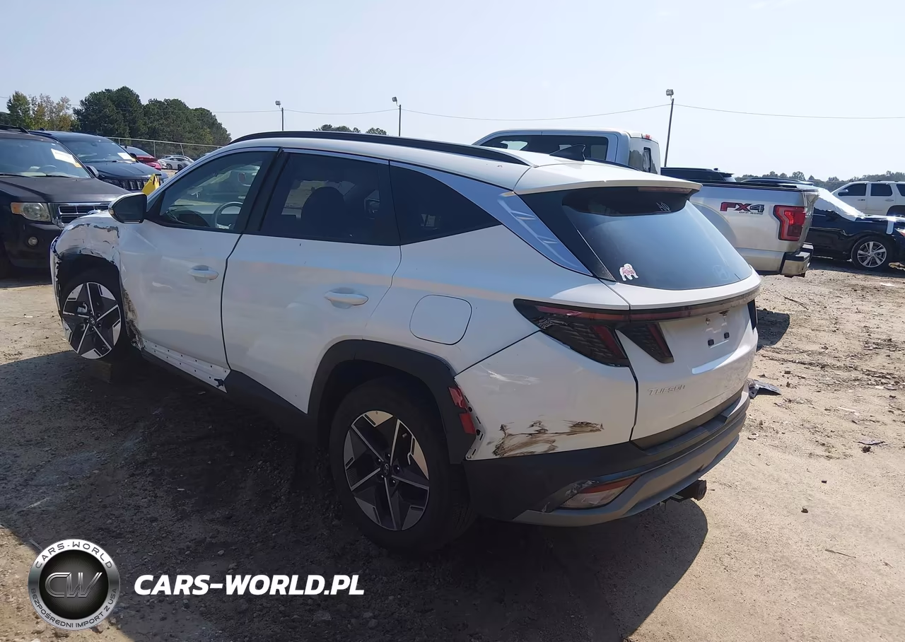 2026 Hyundai Tucson Sel Premium VIN:5NMJC3DE3TH717435 - 3