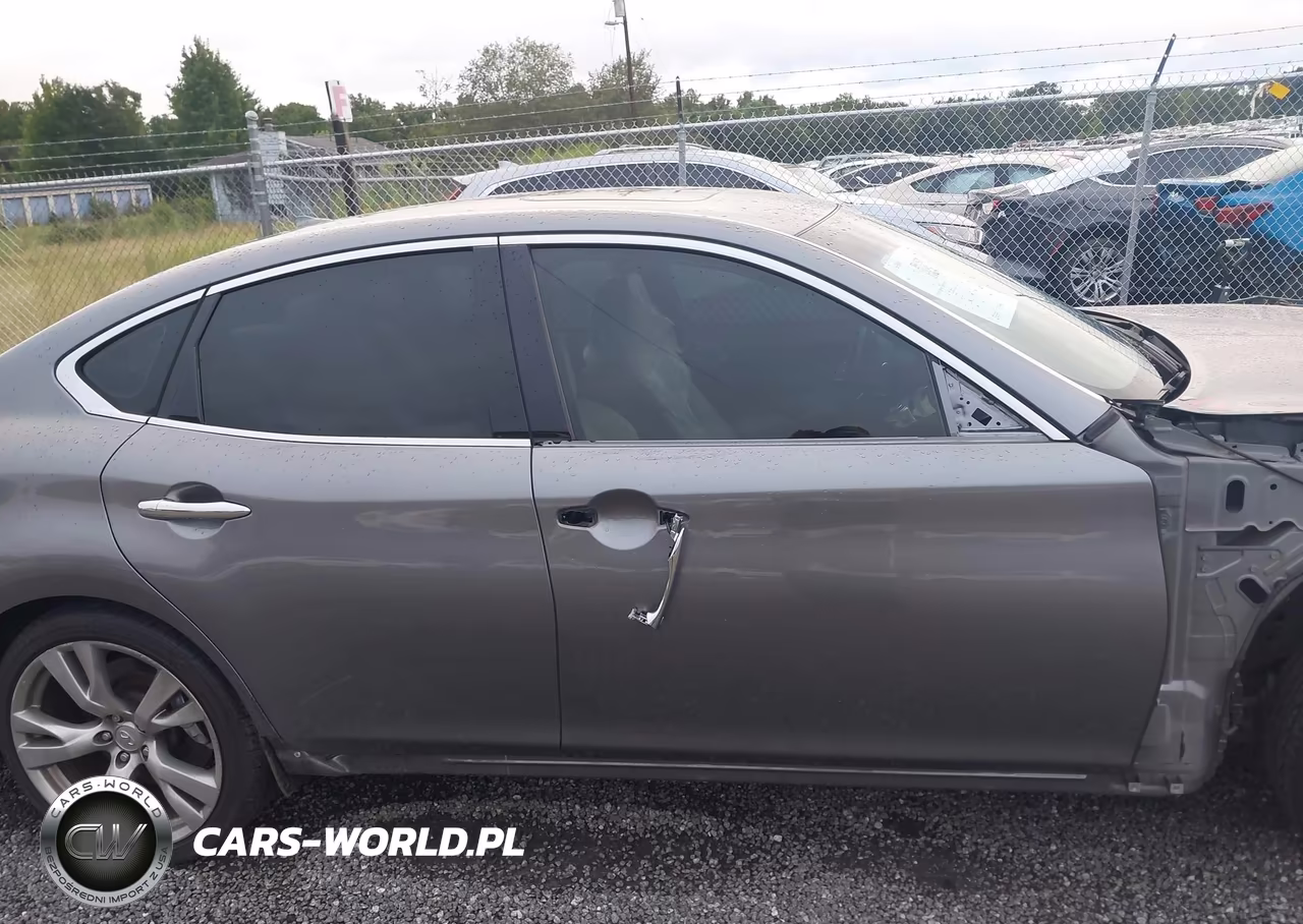 2015 Infiniti Q70 3.7 VIN:JN1BY1AP0FM540648 - 13