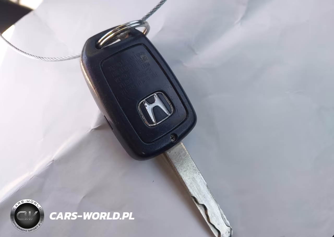 2017 Honda Accord Lx VIN:1HGCR2F30HA210542 - 11