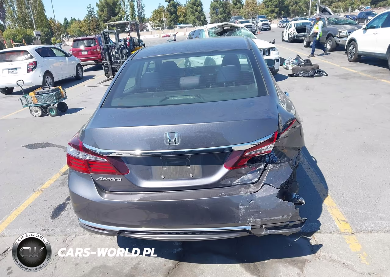 2017 Honda Accord Lx VIN:1HGCR2F30HA210542 - 17