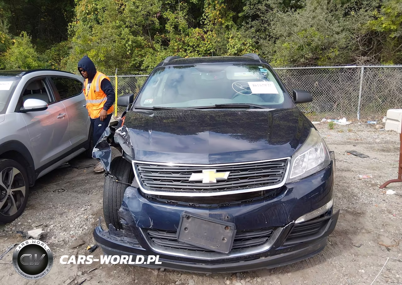 2015 Chevrolet Traverse Ls VIN:1GNKRFKD8FJ241655 - 12