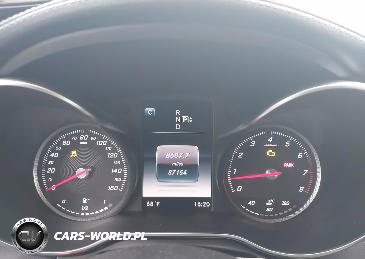 2015 Mercedes-Benz C 400 4Matic VIN:55SWF6GB4FU028363 - 15