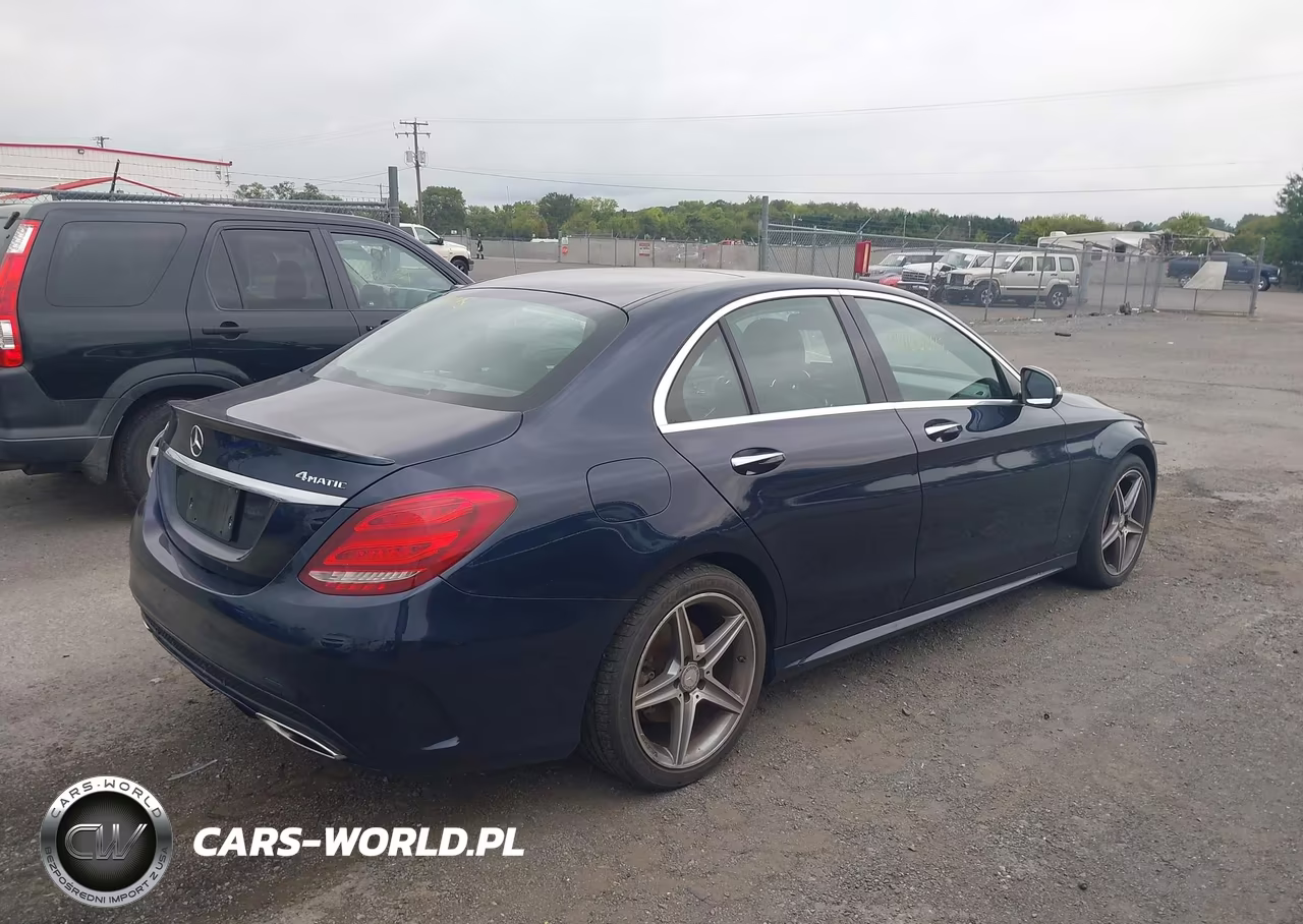 2015 Mercedes-Benz C 400 4Matic VIN:55SWF6GB4FU028363 - 4