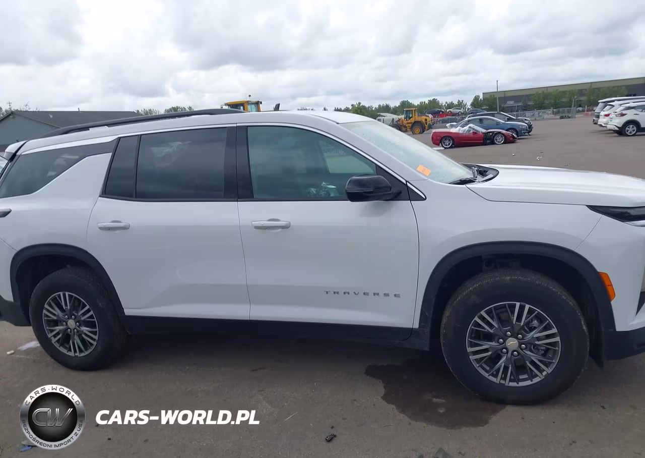 2026 Chevrolet Traverse Awd Lt VIN:1GNEVGKS9TJ122036 - 14